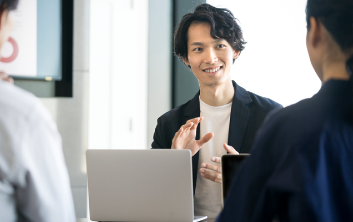 ソフトウェア開発の打ち合わせ